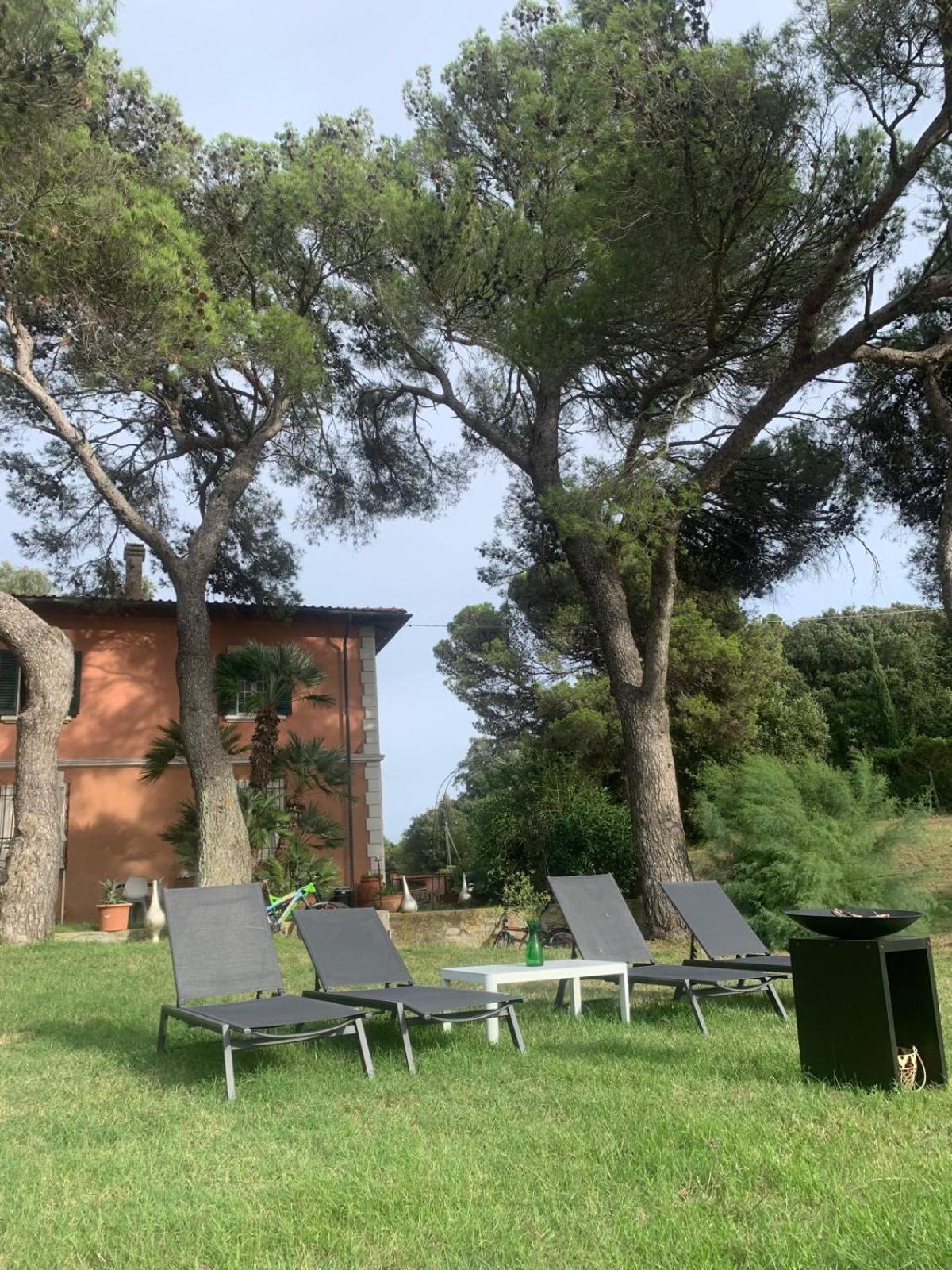 Allulivus Montenero  Extérieur photo